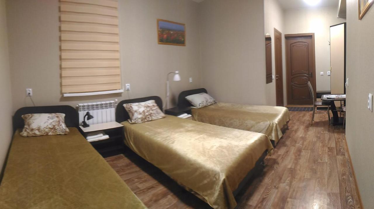 Mini-hotel Alfa Ėlista Esterno foto